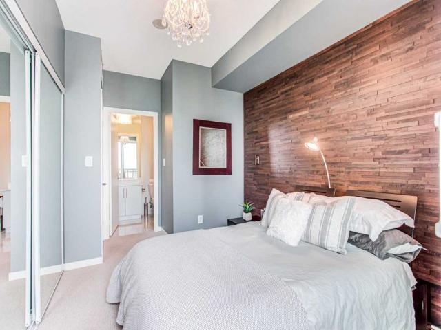 2510 - 65 Bremner Blvd