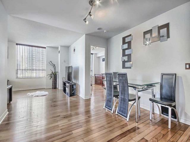 813 - 18 Sommerset Way