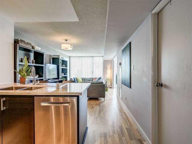 509 - 650 Queens Quay W