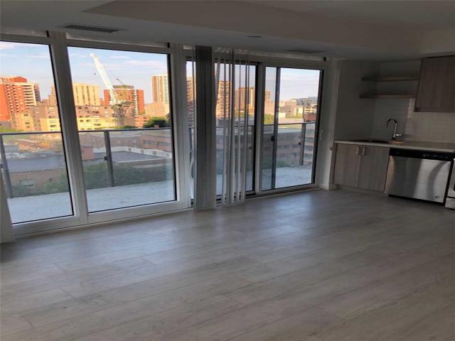 1104 - 50 Wellesley St E