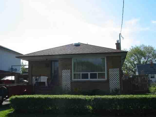 23 Brenda Cres