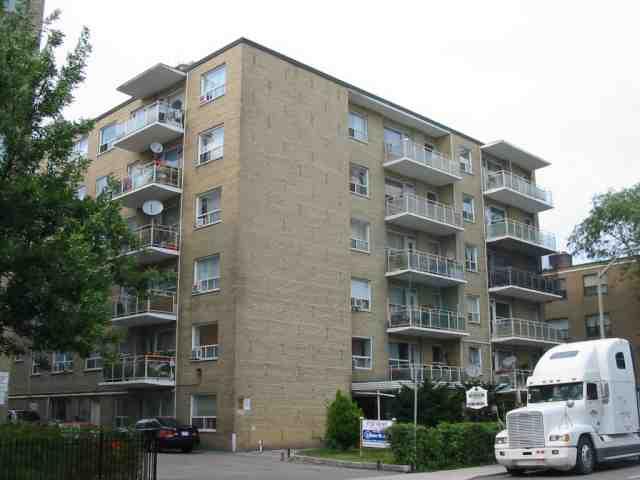200 Cosburn Ave