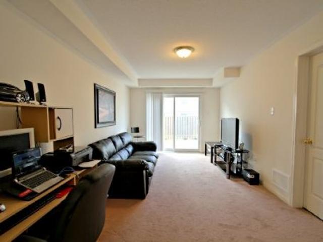 34 Trailview Terr