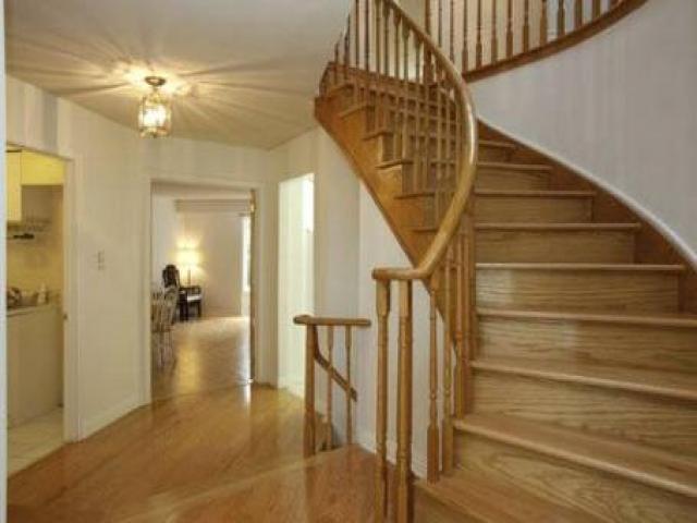 23 Sandyhook Sq