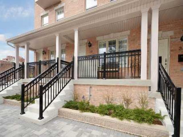 33 Ladysmith Ave