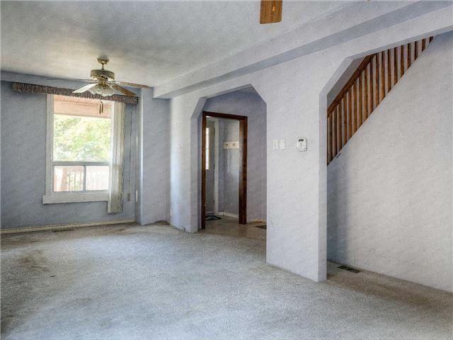 37 Hiawatha Rd