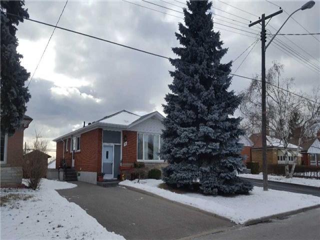54 Barrymore Rd