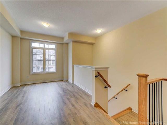 6 - 285 Finch Ave