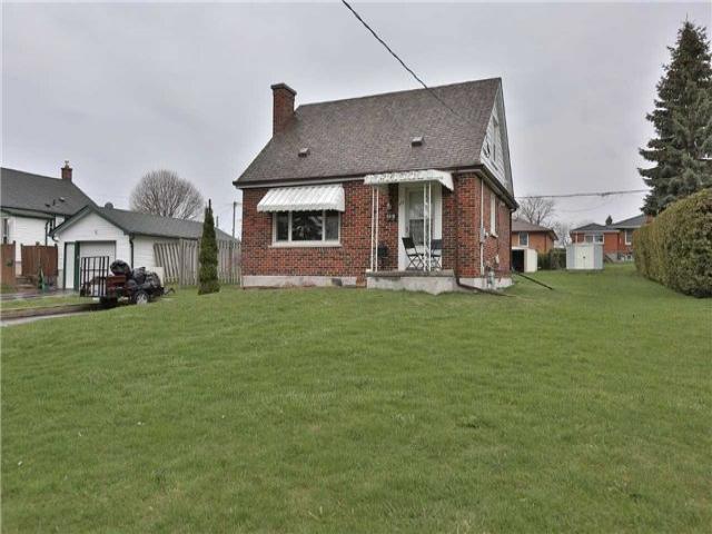 424 Gibbons St