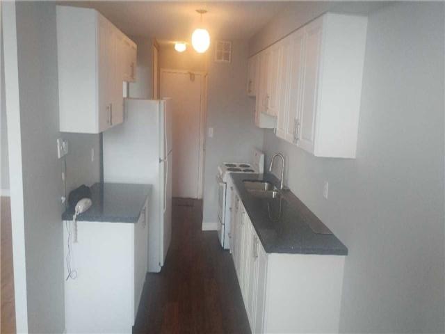 1411 - 90 Ling Rd