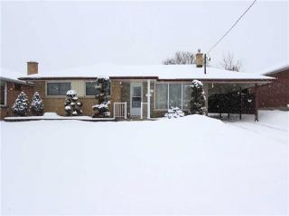 15 Athabasca St
