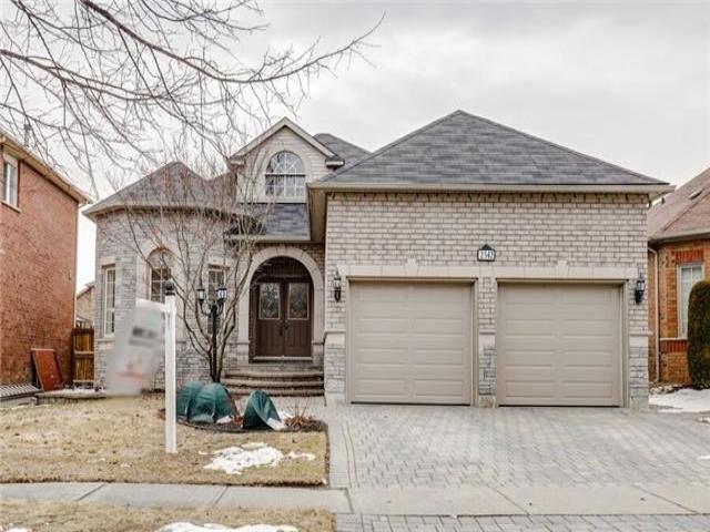 2342 Canterbury Cres