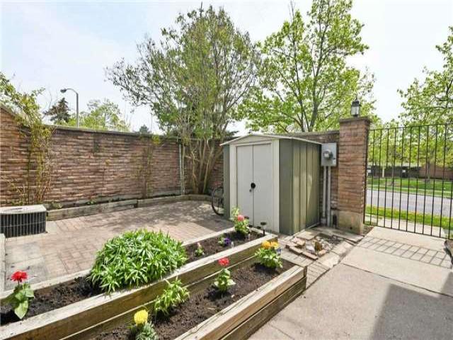 430 Milner Ave