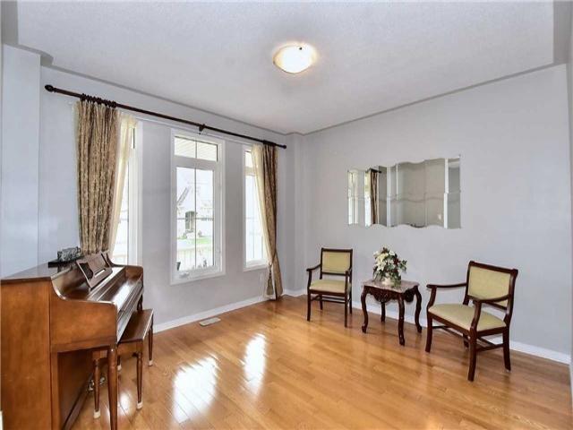 30 Westgate Ave