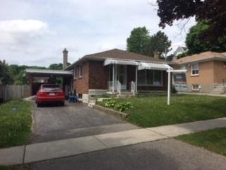 38 Sandra St W