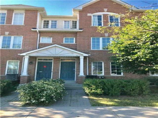 2796 Eglinton Ave E, TH 6
