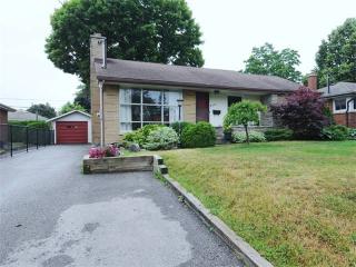 548 Fernhill Blvd
