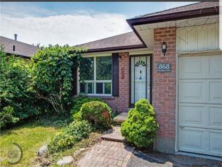 868 Southgate Dr