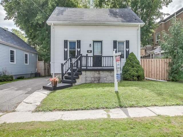 313 Elgin St W photo #1