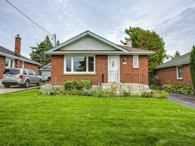 1163 Cloverdale St photo #1
