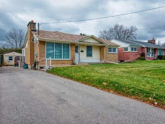 582 Fernhill Blvd