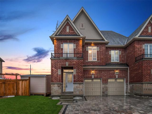 453 Mahogany Crt