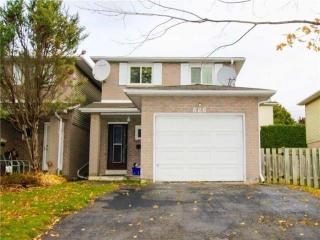 626 Down Cres