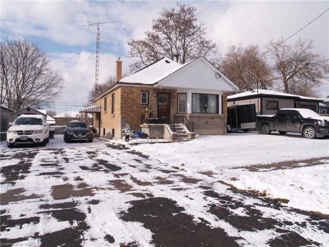 58 Fernhill Blvd