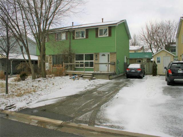 1492 Fenelon Cres