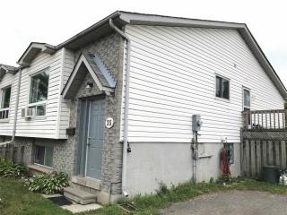35 Wellington Ave E