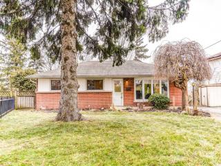 707 Tennyson Ave