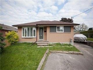 307 Banff Ave