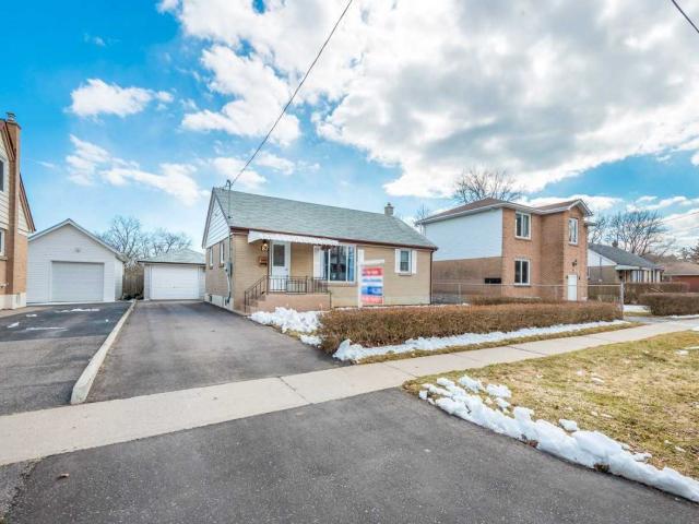 87 Kawartha Ave
