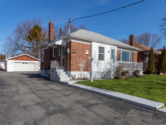 108 Grassmere Ave