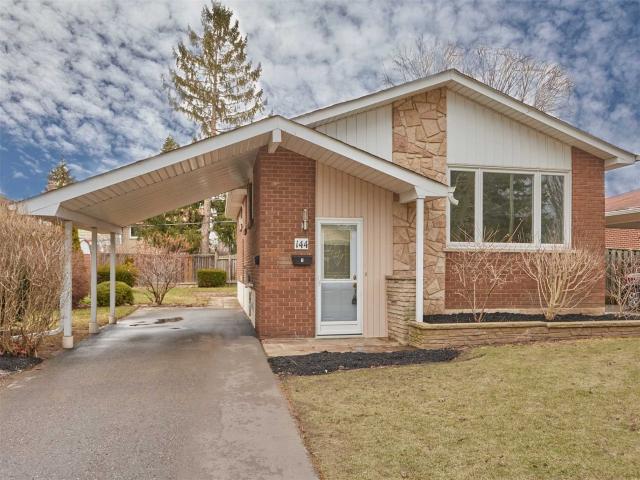 144 Clements Rd E