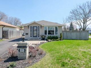 1092 Norman Cres
