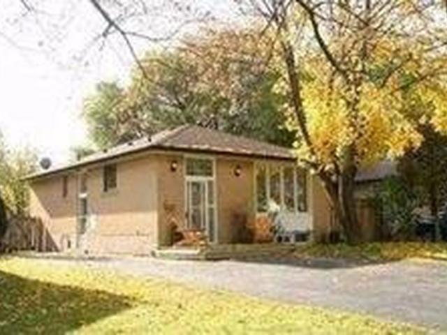 17 Billingsgate Cres