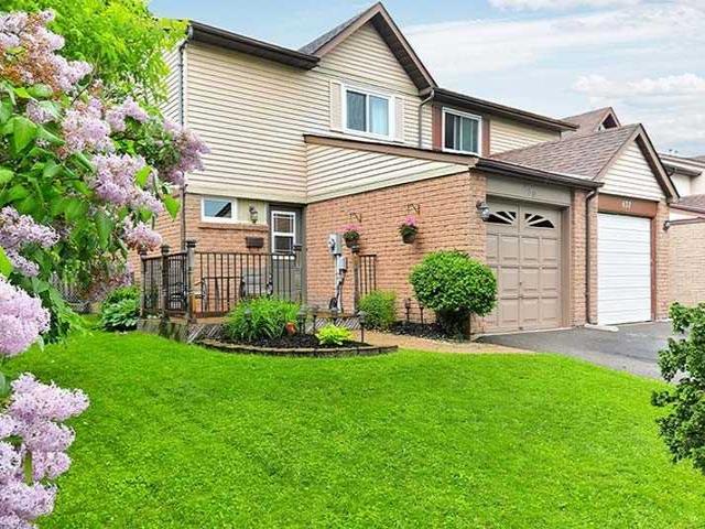 439 Dickens Dr