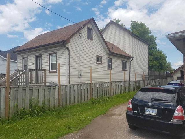 228 Toronto Ave
