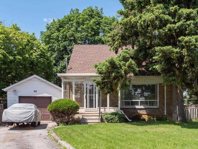 42 Marble Arch Cres