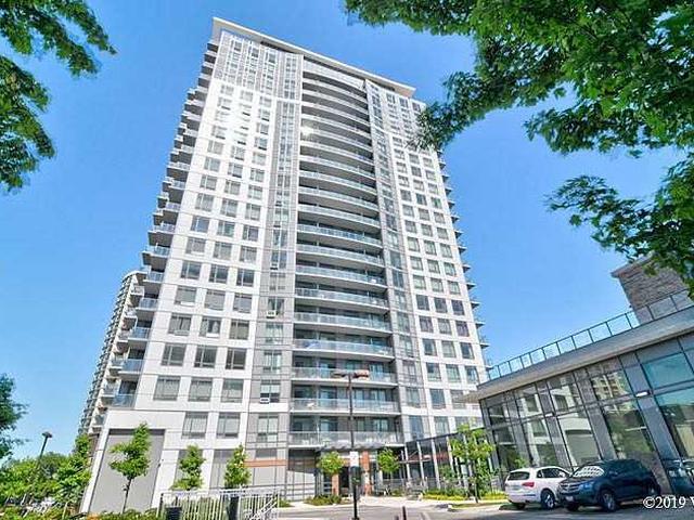 195 Bonis Ave, Unit 712