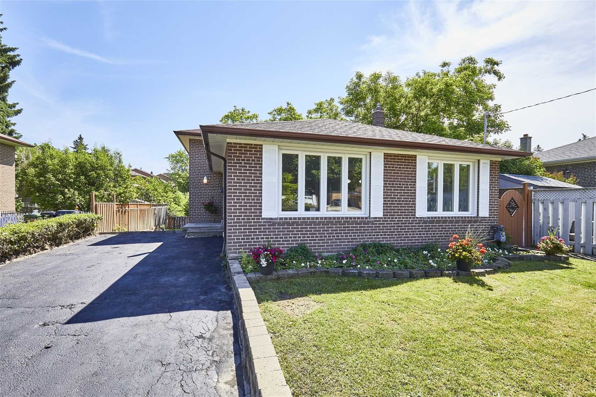 6 Angora St, Scarborough | Sold, E4500981 | MrLOFT.ca