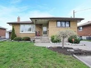 296 Linden St