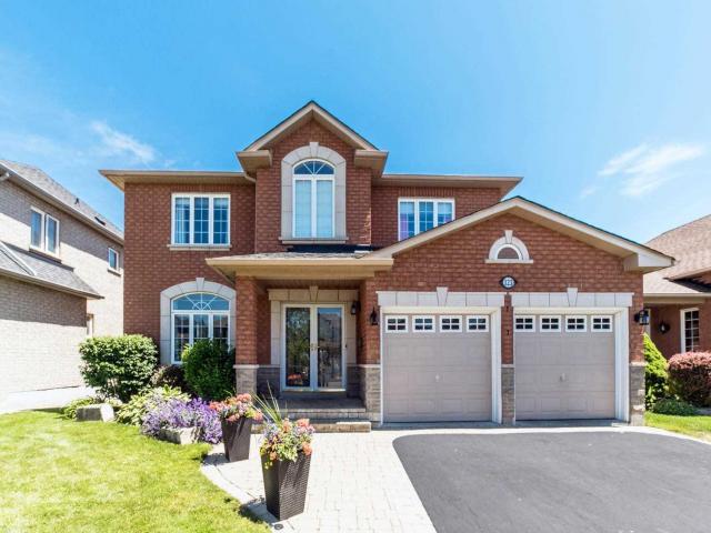 123 Sprucewood Cres