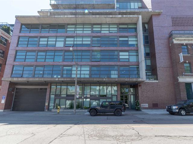 524 - 90 Broadview Ave