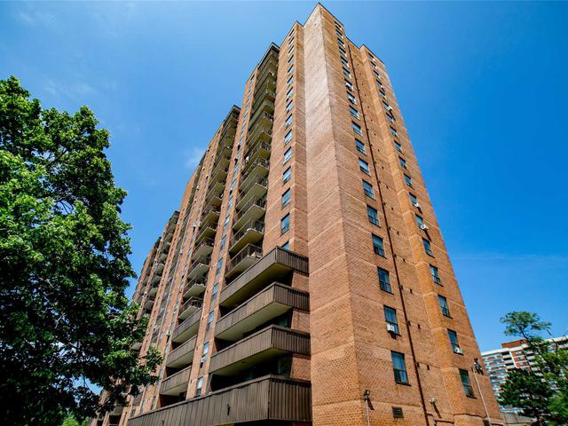 90 Ling Rd, PH 104