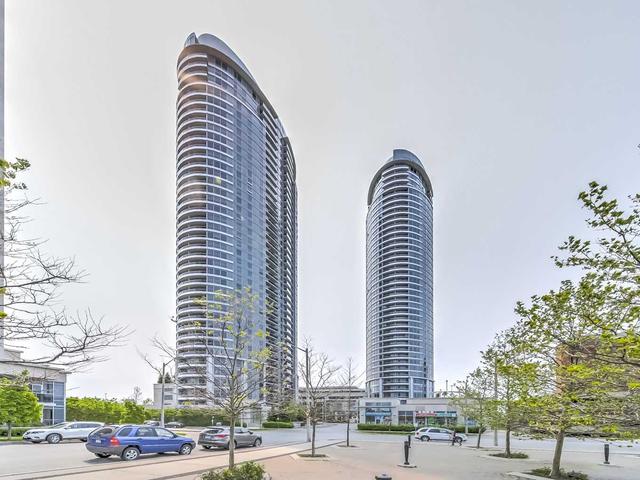 125 Village Green Sq, Unit 2407