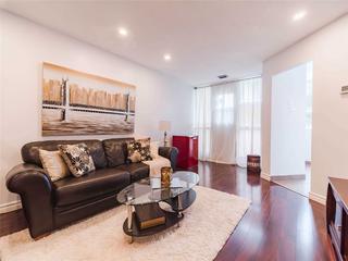 2 Westney Rd N, Unit 104