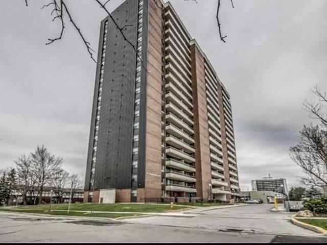 15 Torrance Rd, Unit 1006