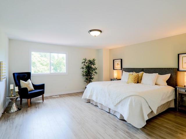 28 Leach Dr